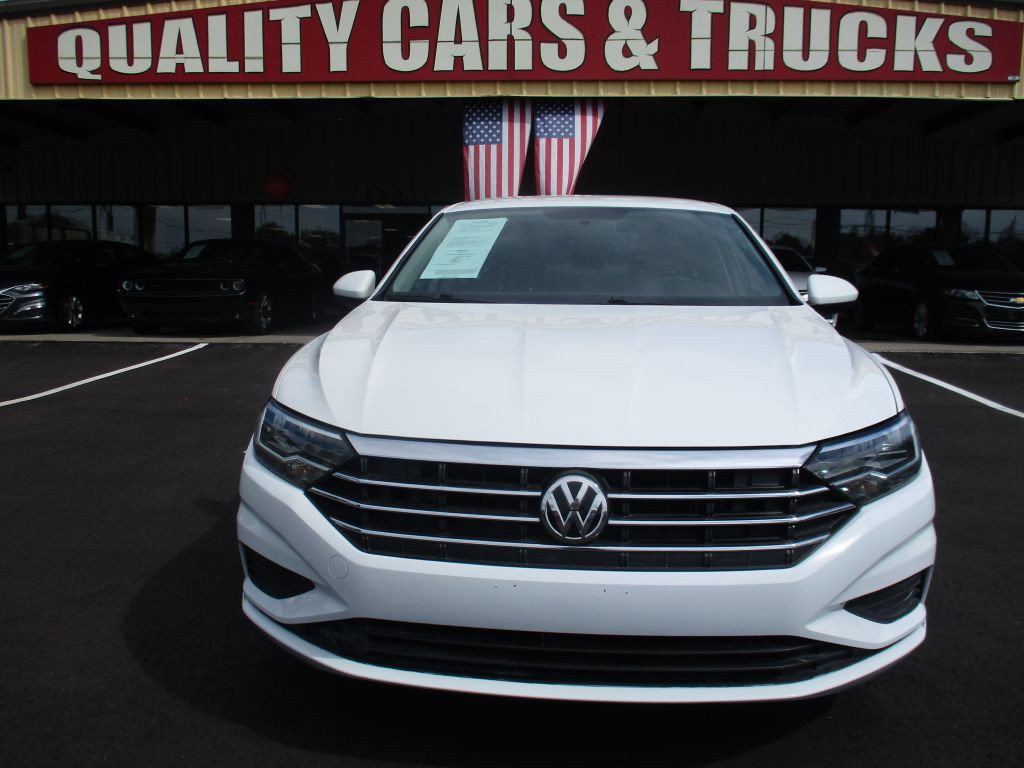 2019 Volkswagen Jetta Image 2