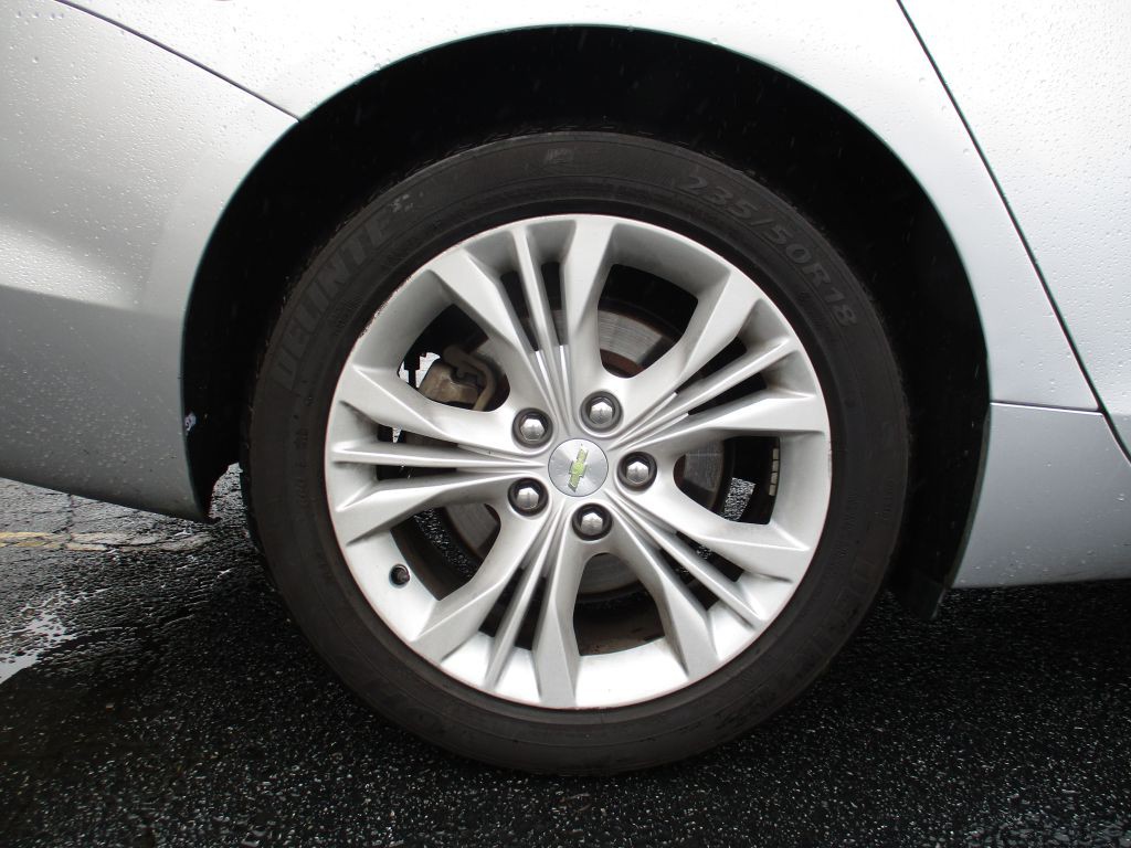 2015 Chevrolet Impala Image 23