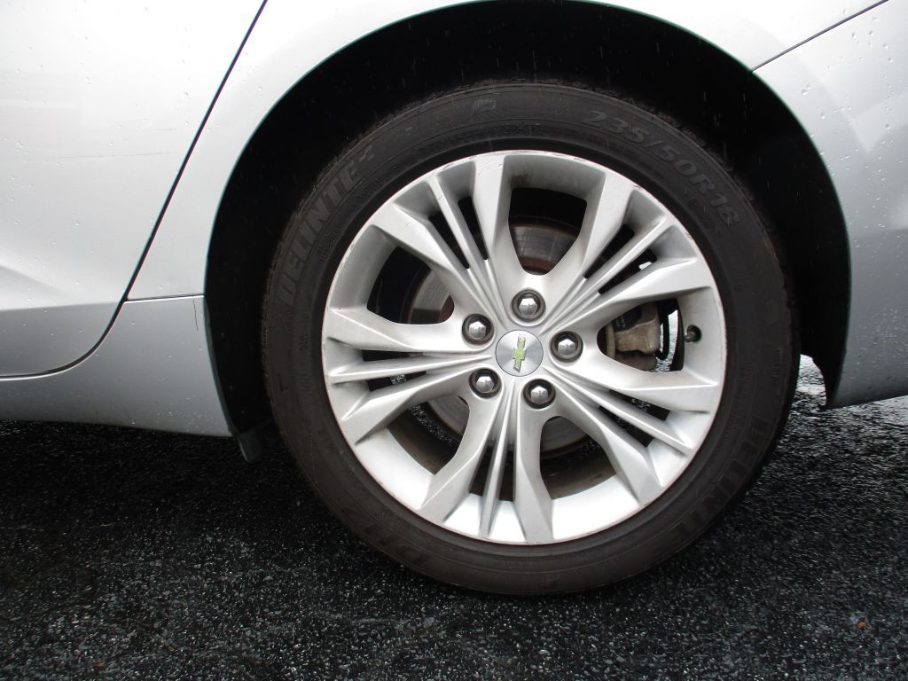 2015 Chevrolet Impala Image 24