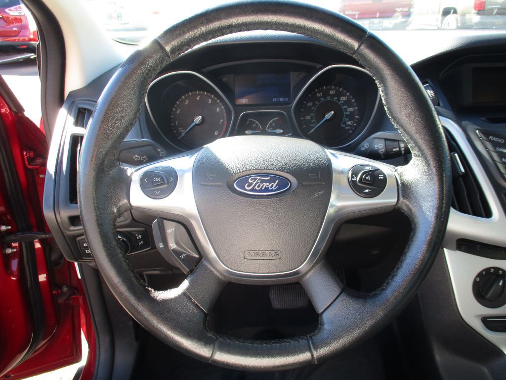 2014 Ford Focus Image 8