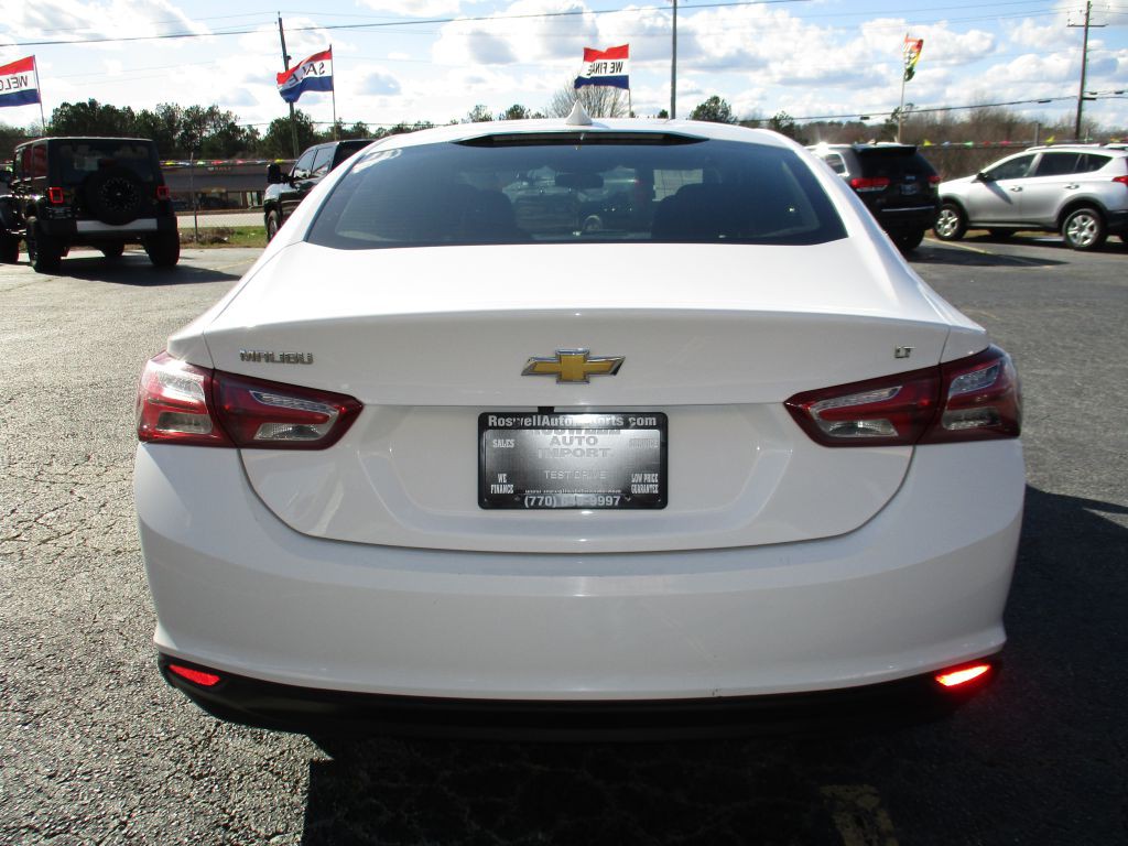 2020 Chevrolet Malibu Image 4