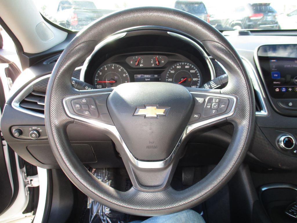 2020 Chevrolet Malibu Image 11