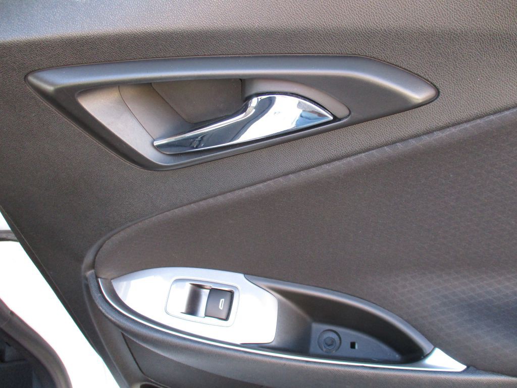 2020 Chevrolet Malibu Image 22