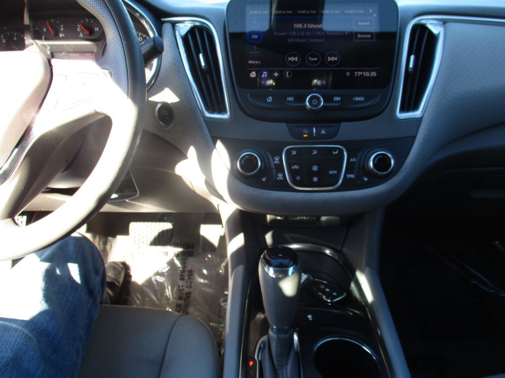 2020 Chevrolet Malibu Image 13
