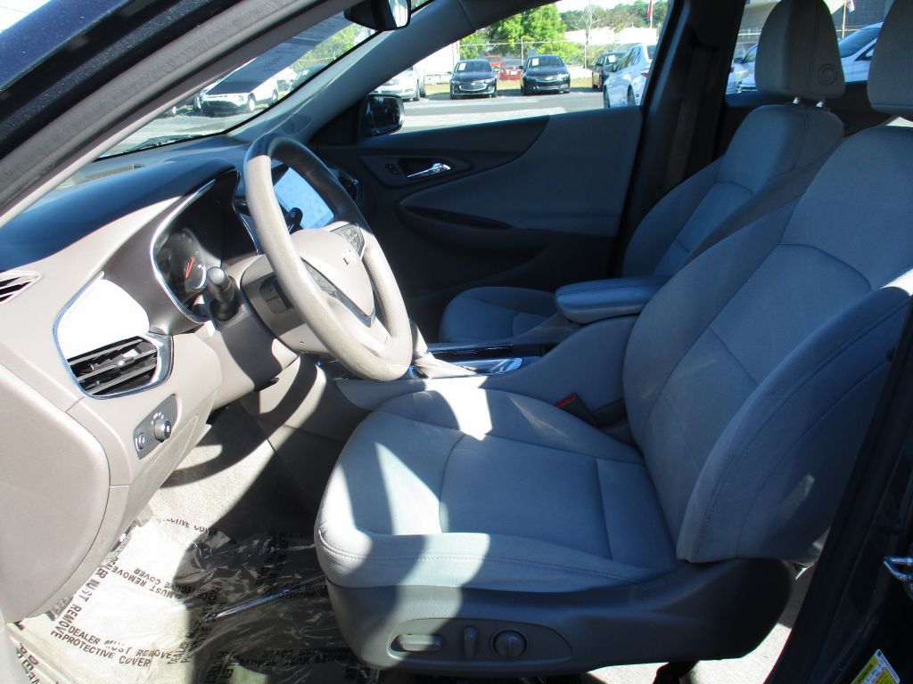 2020 Chevrolet Malibu Image 16