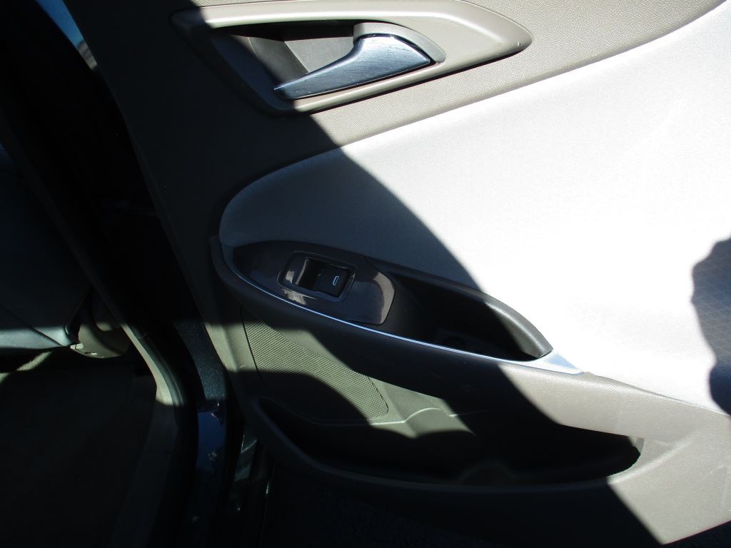 2020 Chevrolet Malibu Image 22