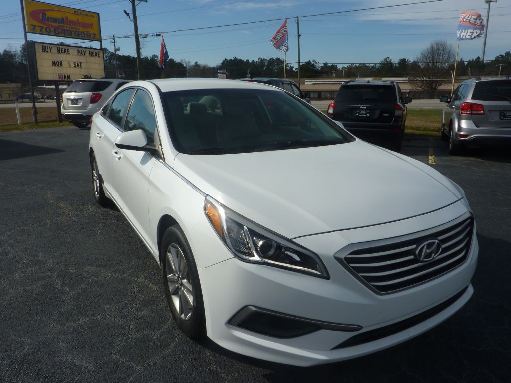 2017 Hyundai Sonata Image 1