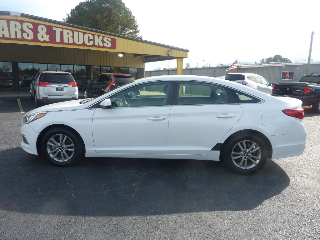 2017 Hyundai Sonata Image 18