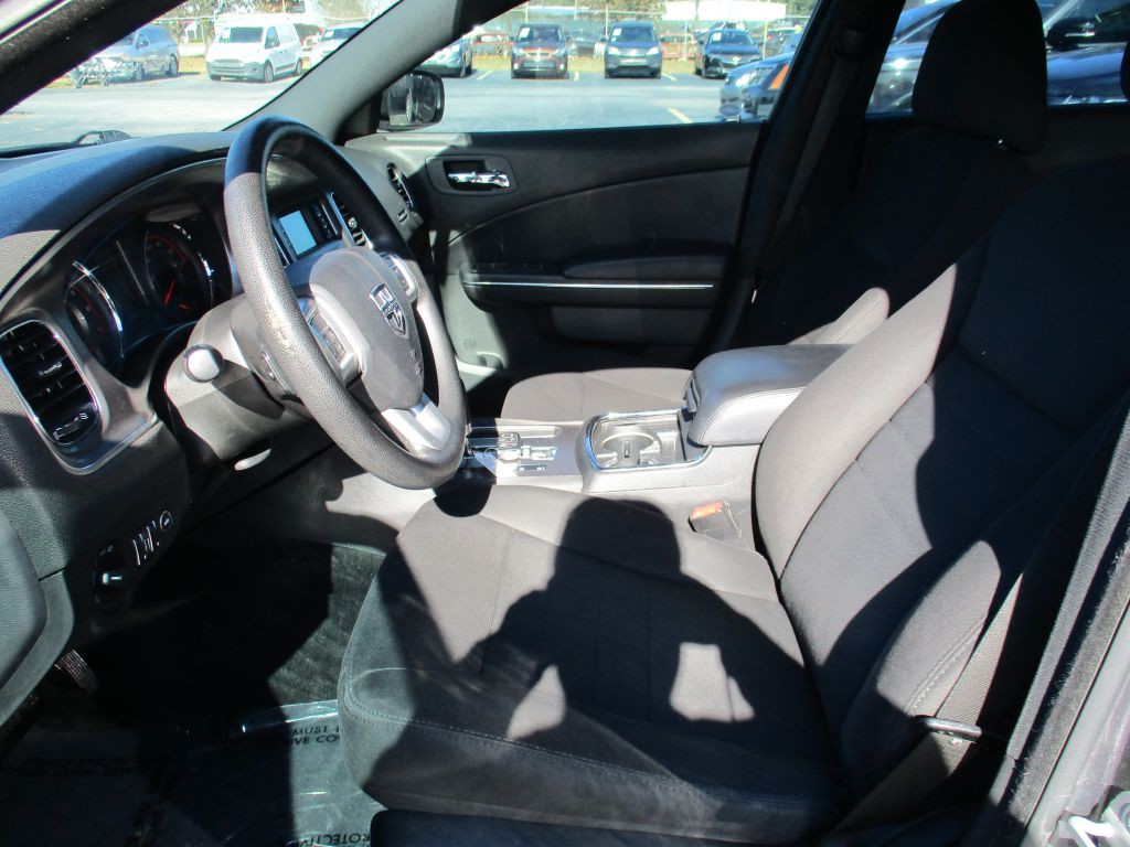2014 Dodge Charger Image 14