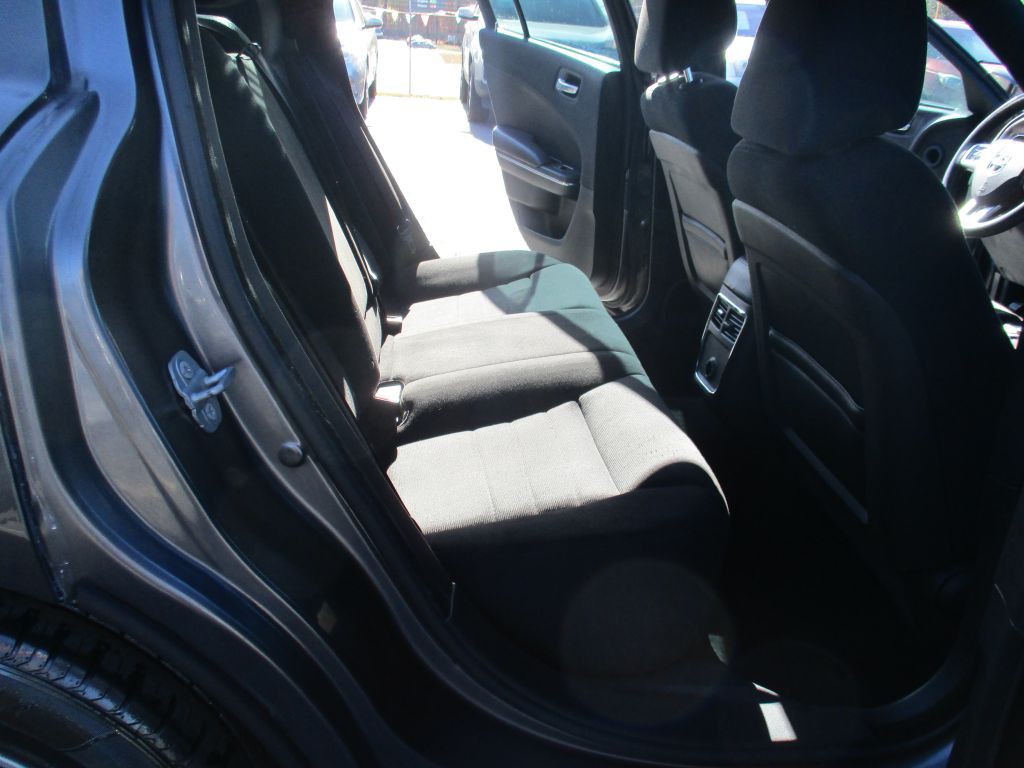 2014 Dodge Charger Image 16