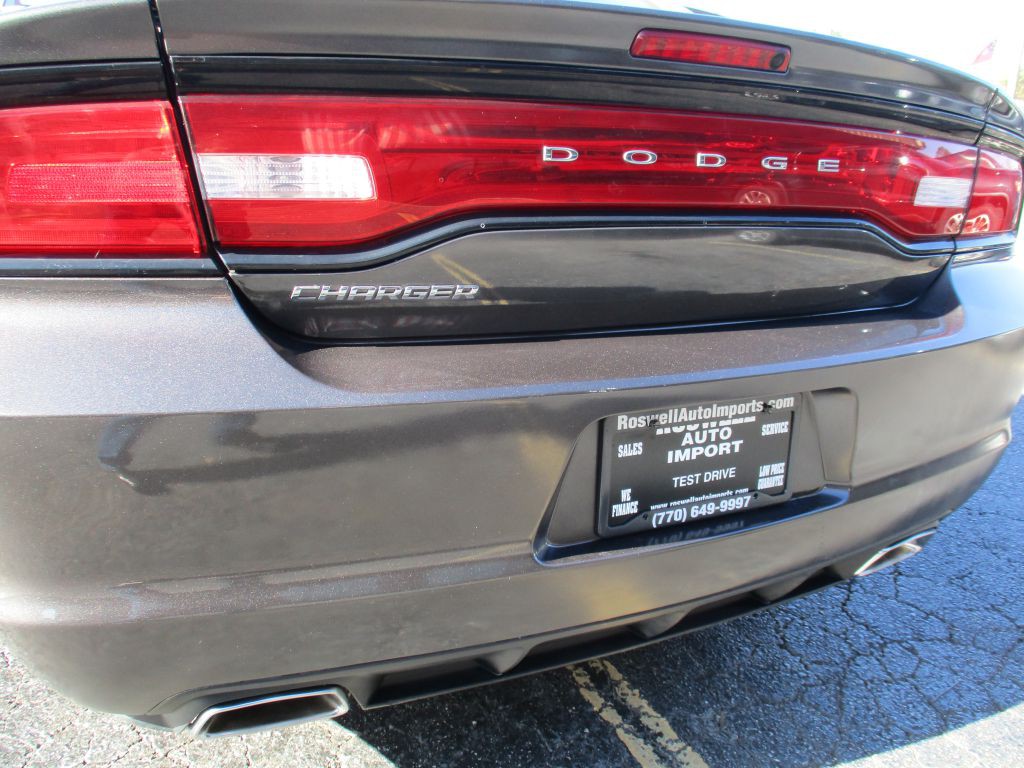 2014 Dodge Charger Image 18