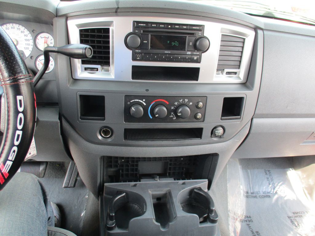2007 Dodge Ram 1500 Image 14