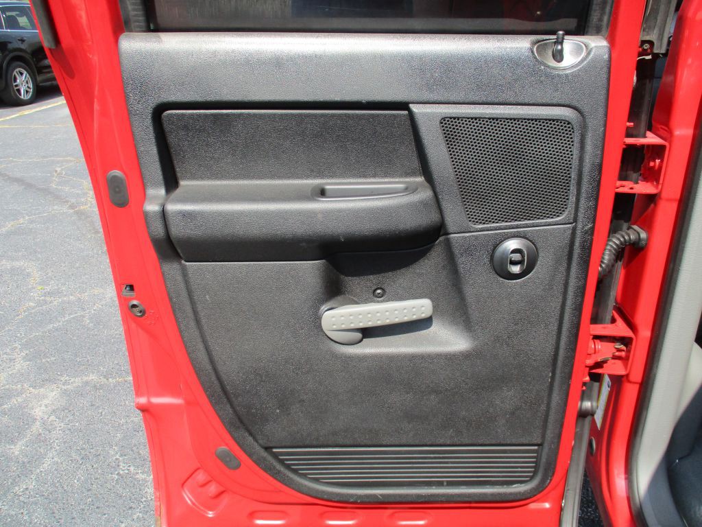 2007 Dodge Ram 1500 Image 17