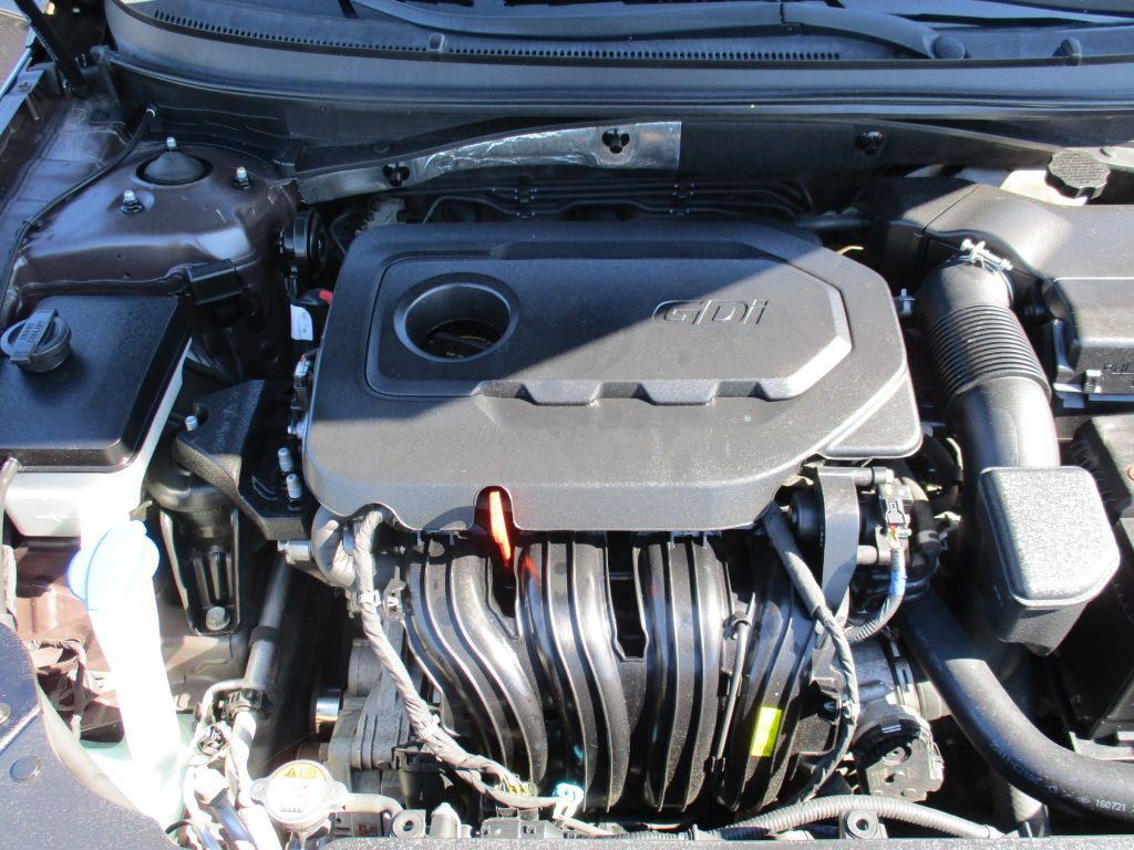 2017 Hyundai Sonata Image 12