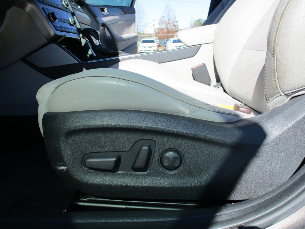 2017 Hyundai Sonata Image 20