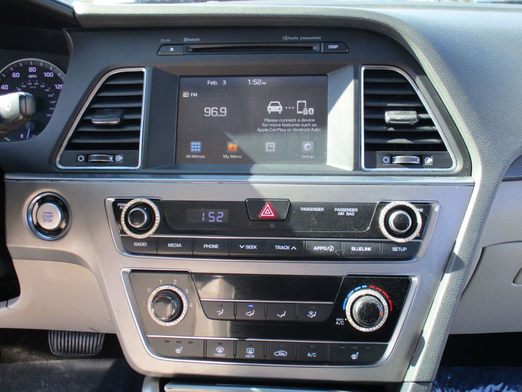 2017 Hyundai Sonata Image 26