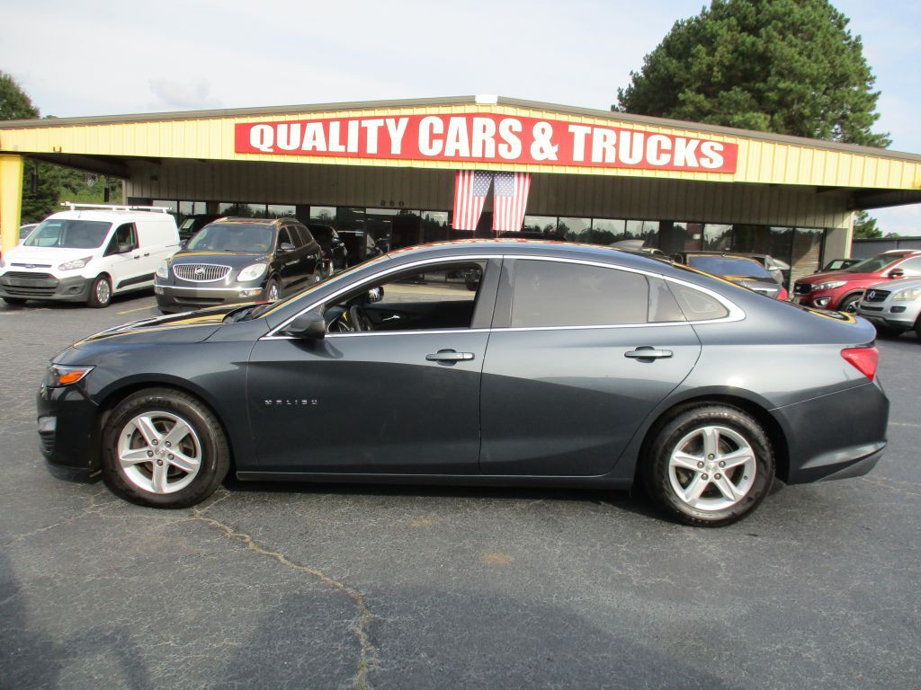 2019 Chevrolet Malibu Image 3