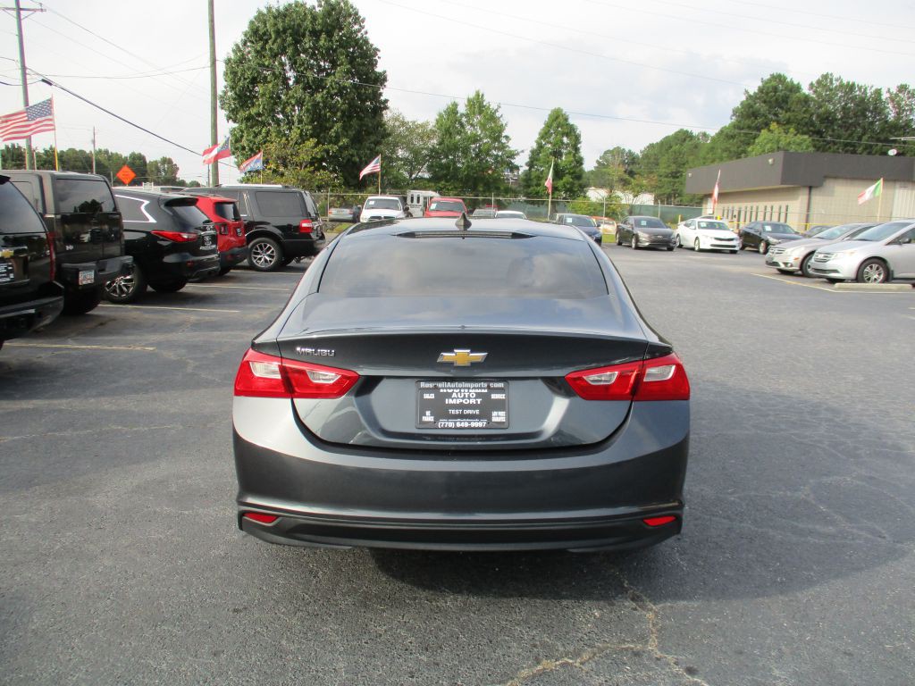 2019 Chevrolet Malibu Image 4