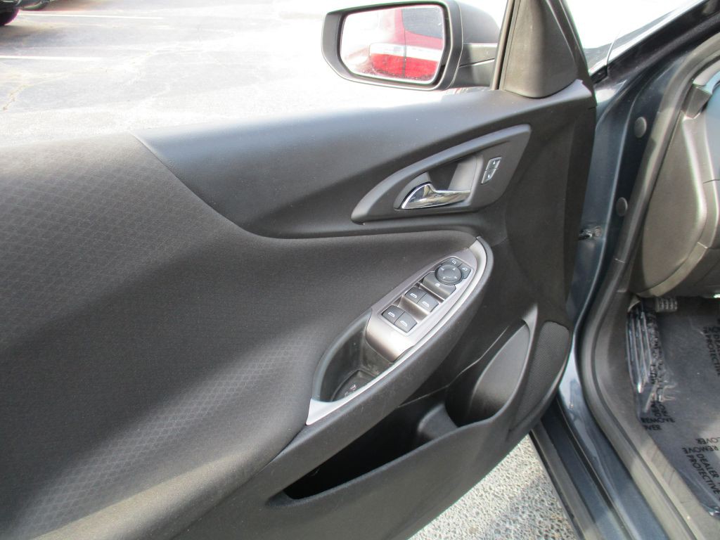 2019 Chevrolet Malibu Image 15