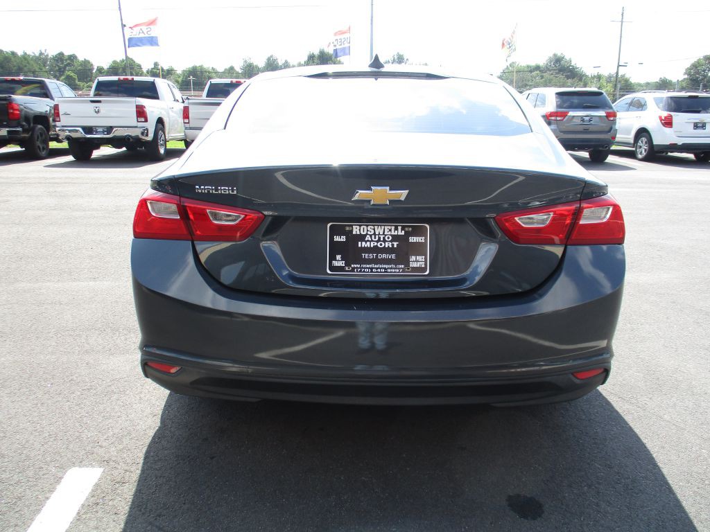 2019 Chevrolet Malibu Image 4
