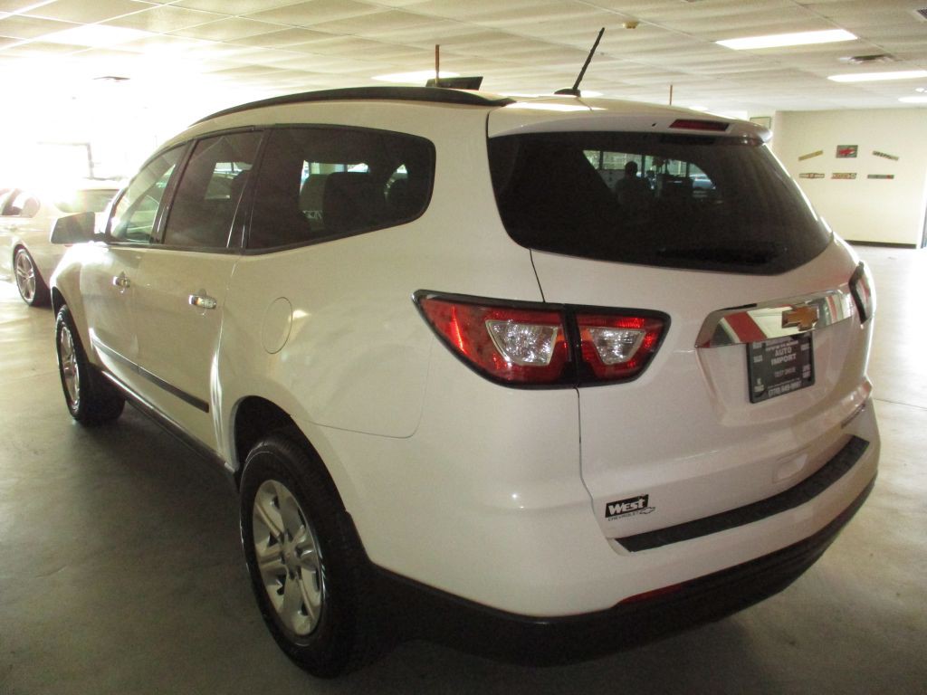 2014 Chevrolet Traverse Image 4