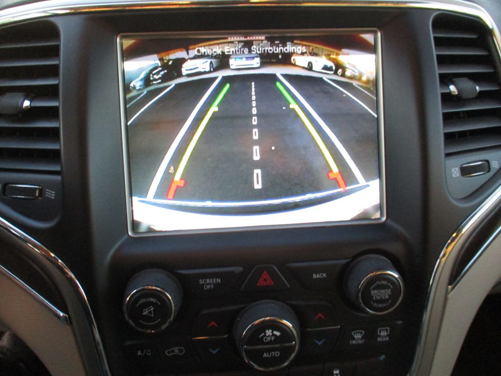 2017 Jeep Grand Cherokee Image 13