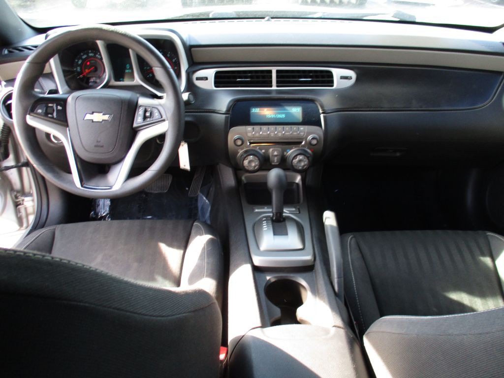 2012 Chevrolet Camaro Image 15