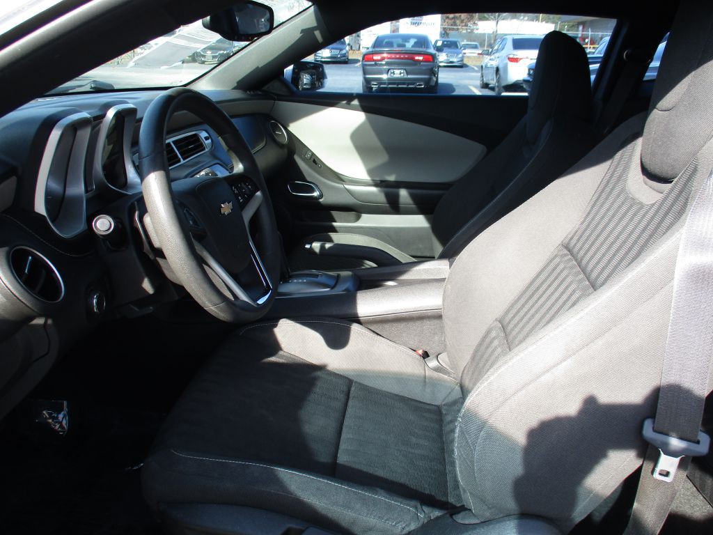 2012 Chevrolet Camaro Image 16