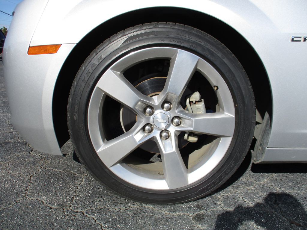 2012 Chevrolet Camaro Image 25