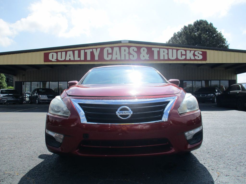2014 Nissan Altima Image 2