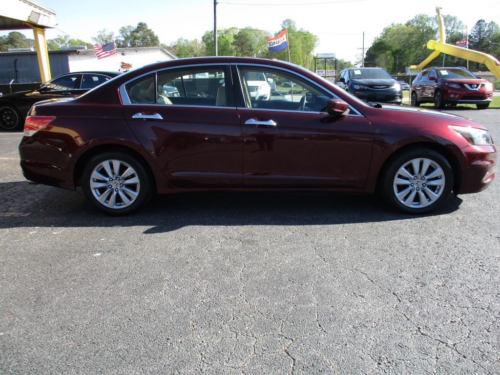 2011 Honda Accord Image 3