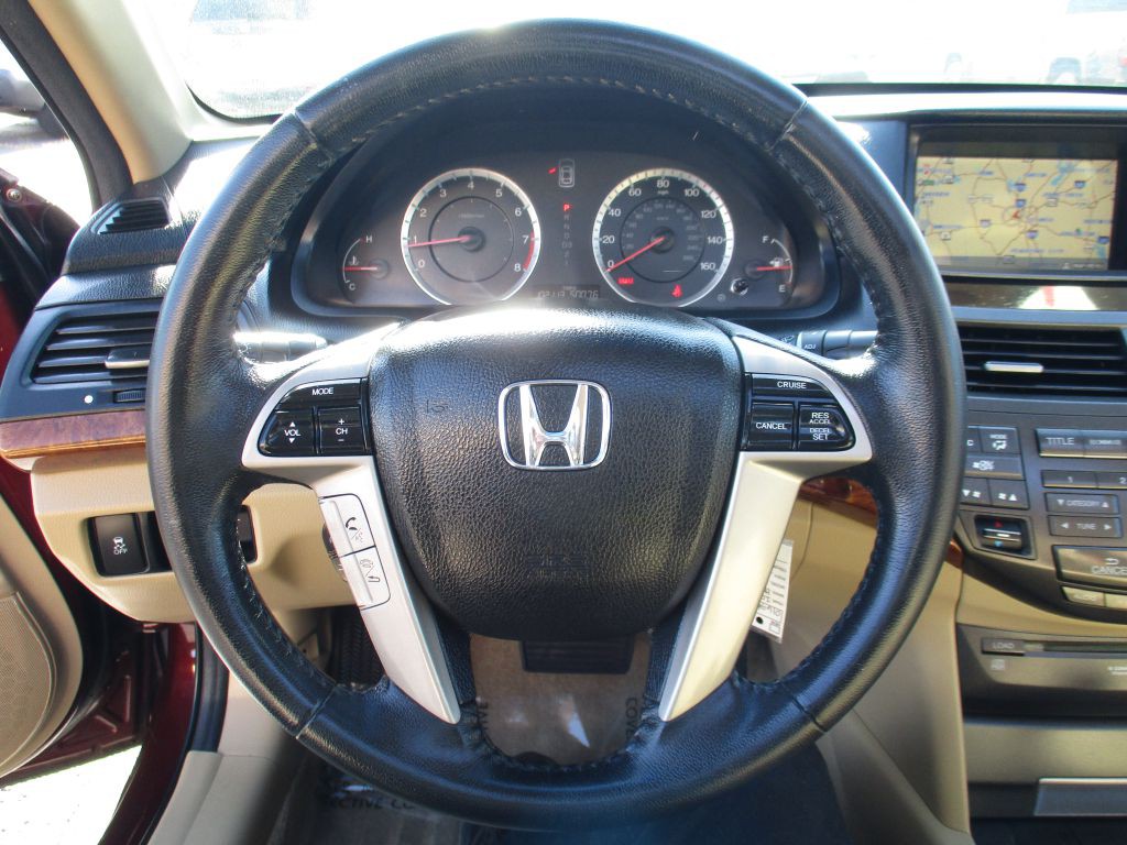 2011 Honda Accord Image 11