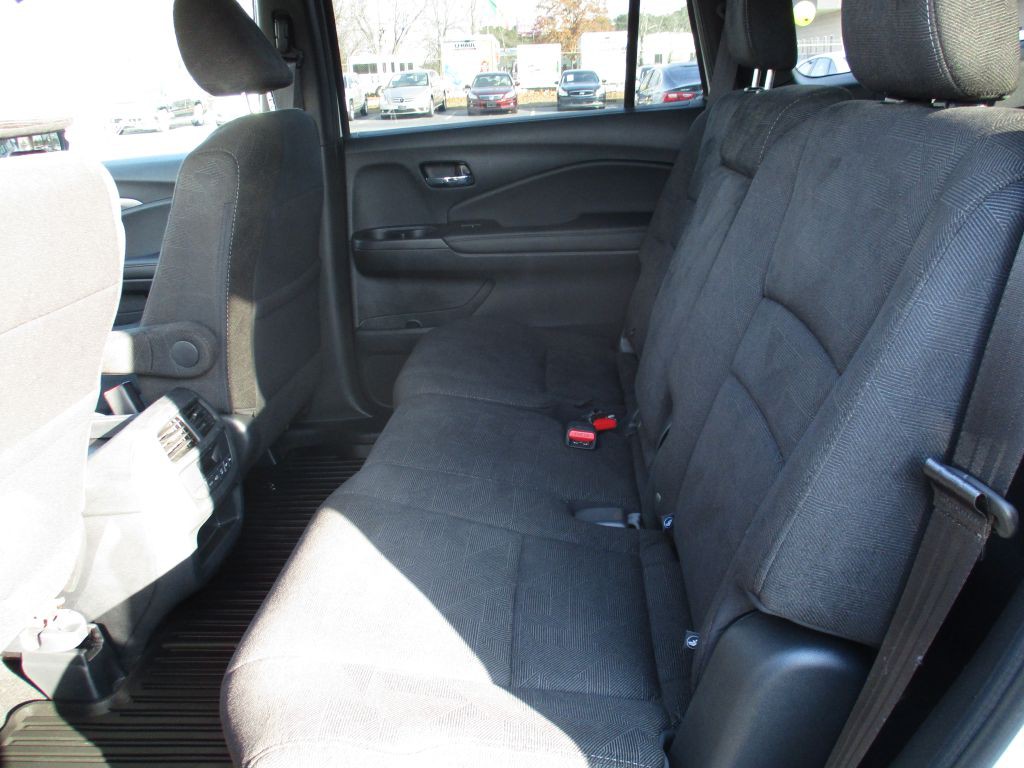 2022 Honda Pilot Image 16