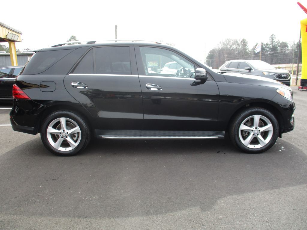 2016 Mercedes-Benz GLE-Class Image 4