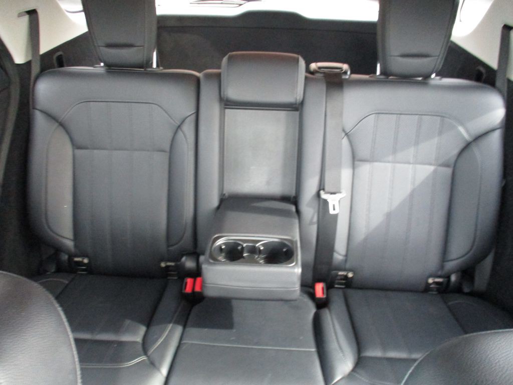 2016 Mercedes-Benz GLE-Class Image 13