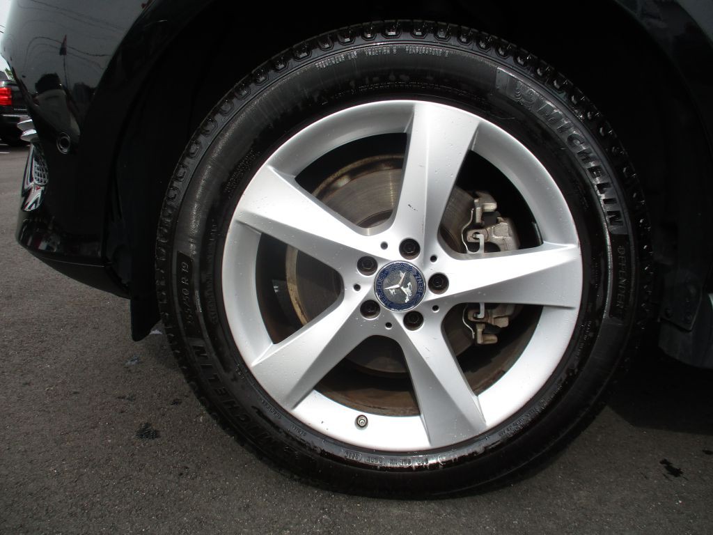 2016 Mercedes-Benz GLE-Class Image 26