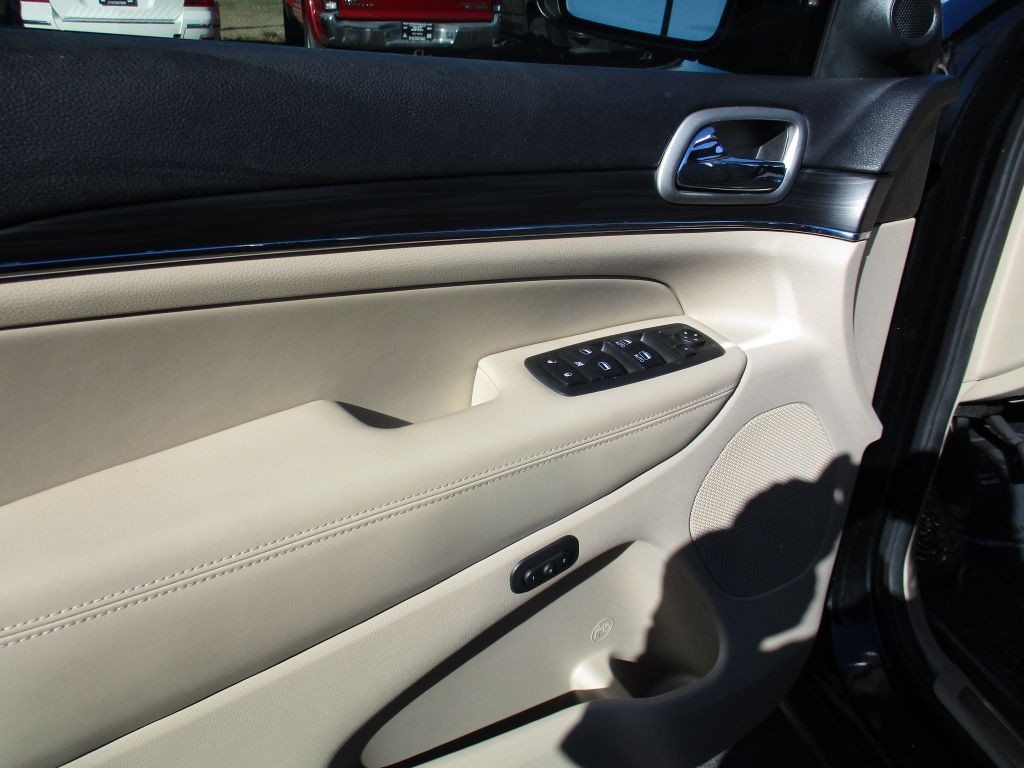 2019 Jeep Grand Cherokee Image 19