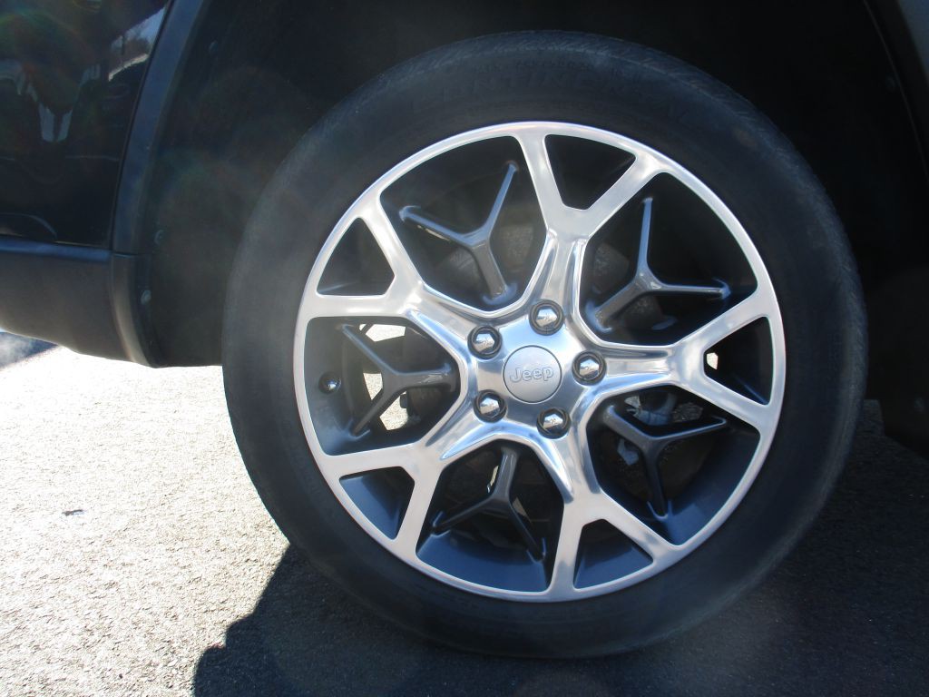 2019 Jeep Grand Cherokee Image 25