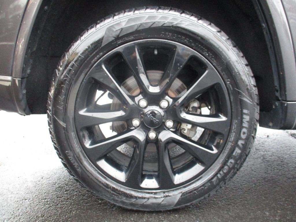 2019 Jeep Grand Cherokee Image 25