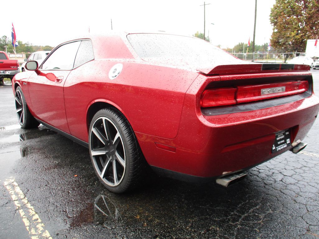 2010 Dodge Challenger Image 6