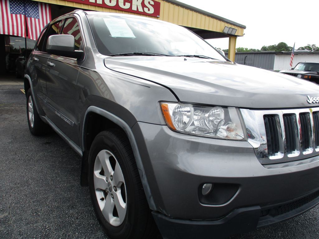 2012 Jeep Grand Cherokee Image 10
