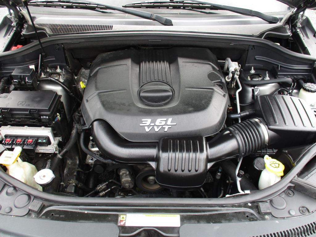 2012 Jeep Grand Cherokee Image 28