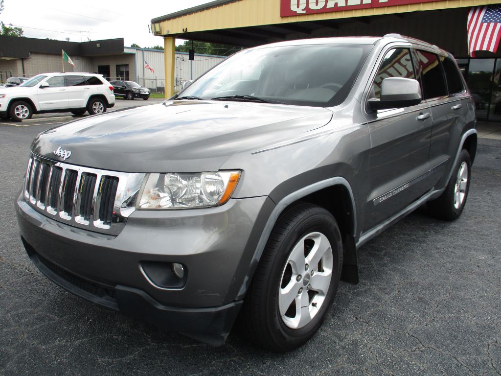 2012 Jeep Grand Cherokee Image 1