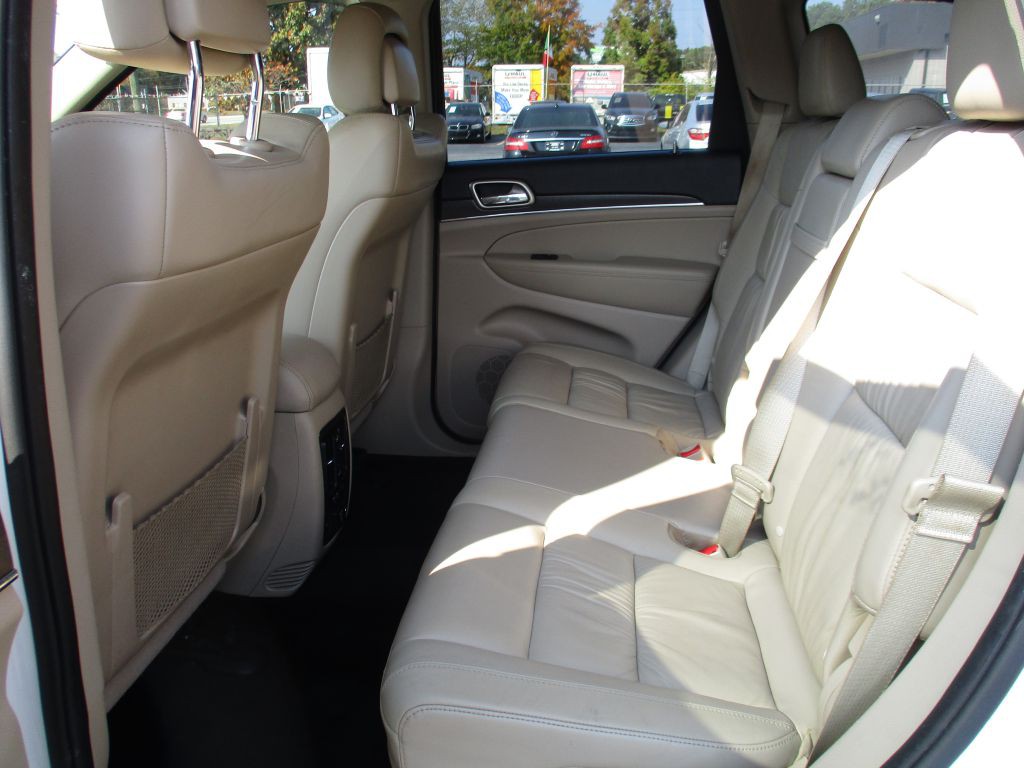 2014 Jeep Grand Cherokee Image 18