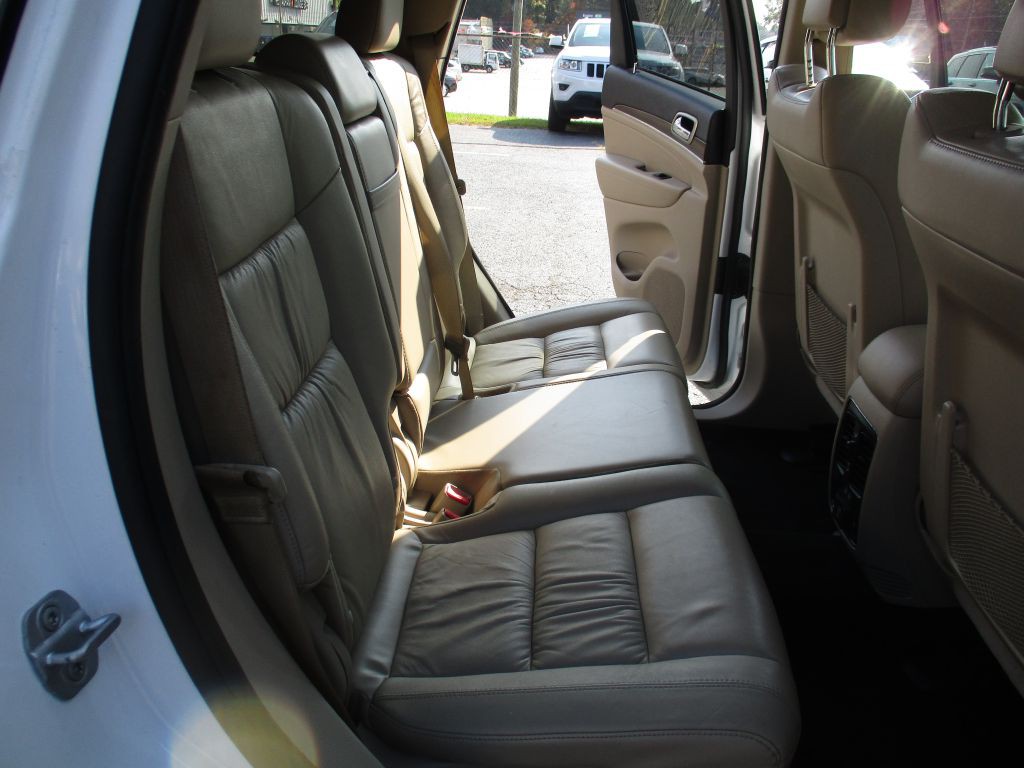 2014 Jeep Grand Cherokee Image 19