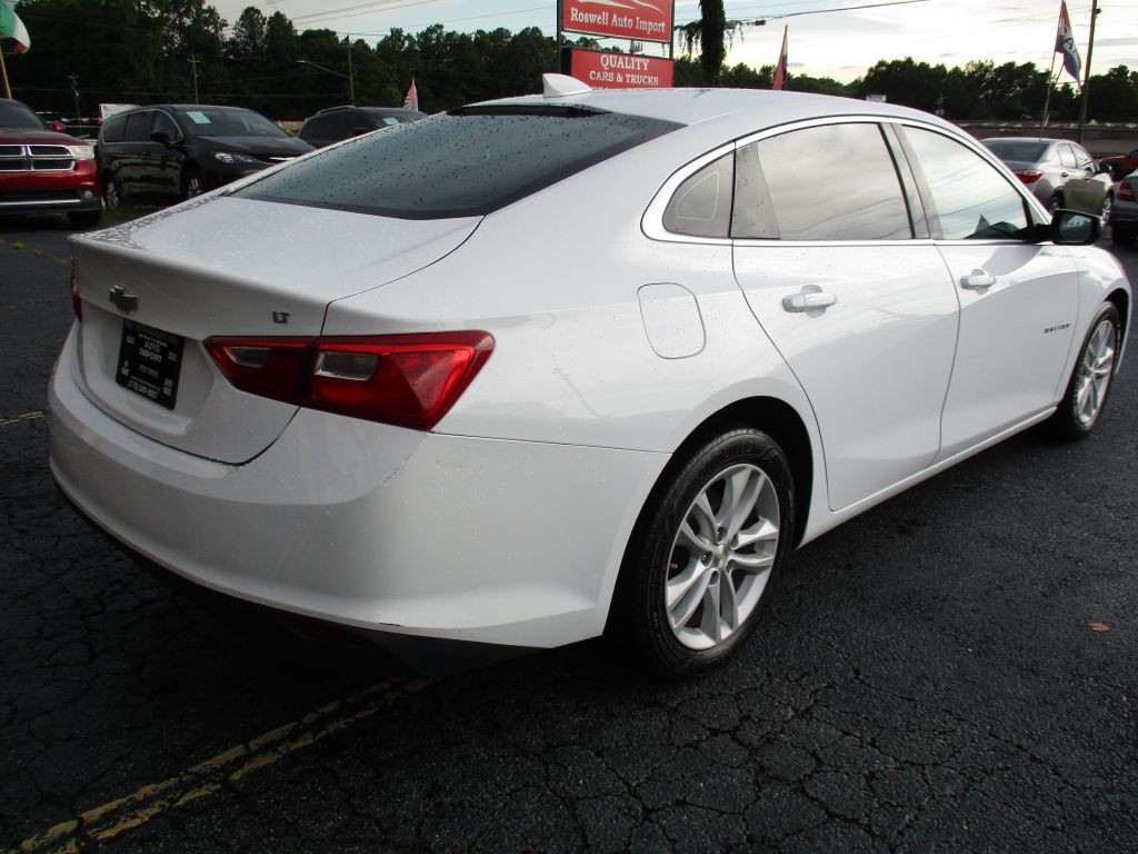 2016 Chevrolet Malibu Image 7