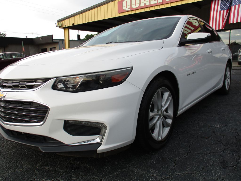 2016 Chevrolet Malibu Image 9