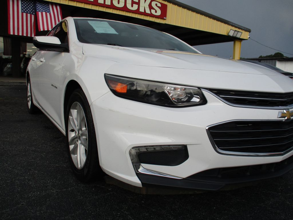 2016 Chevrolet Malibu Image 10