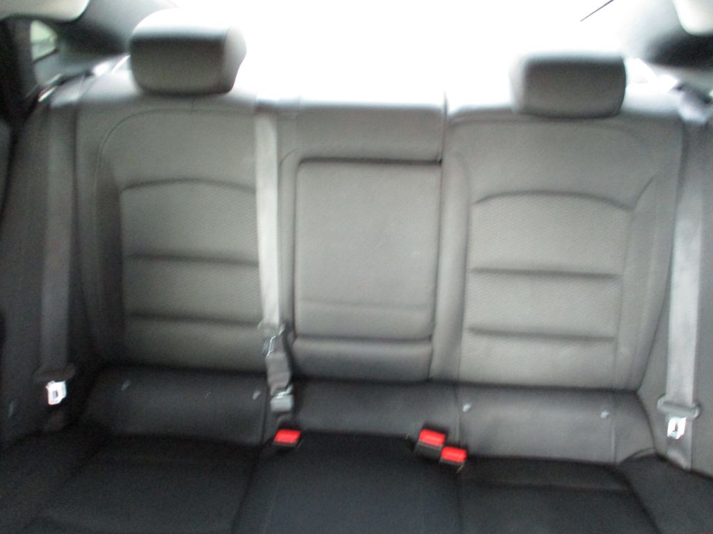 2016 Chevrolet Malibu Image 14