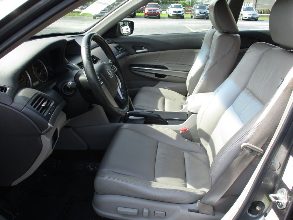 2009 Honda Accord Image 6